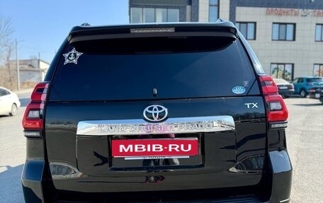 Toyota Land Cruiser Prado 150 рестайлинг 2, 2019 год, 4 500 000 рублей, 1 фотография