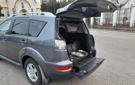 Mitsubishi Outlander III рестайлинг 3, 2010 год, 1 050 000 рублей, 5 фотография