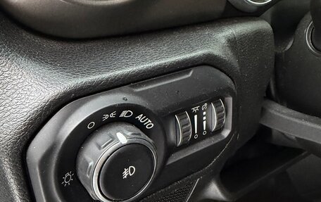 Jeep Wrangler, 2022 год, 6 900 000 рублей, 15 фотография