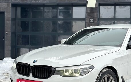 BMW 5 серия, 2019 год, 3 420 000 рублей, 14 фотография