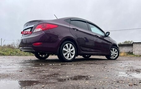 Hyundai Solaris II рестайлинг, 2012 год, 820 000 рублей, 18 фотография