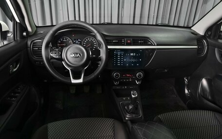 KIA Rio IV, 2018 год, 1 272 000 рублей, 6 фотография