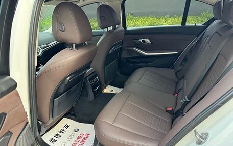 BMW 3 серия, 2021 год, 2 610 000 рублей, 14 фотография