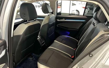 Volkswagen Golf VIII, 2022 год, 1 490 000 рублей, 6 фотография