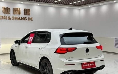 Volkswagen Golf VIII, 2022 год, 1 425 000 рублей, 4 фотография