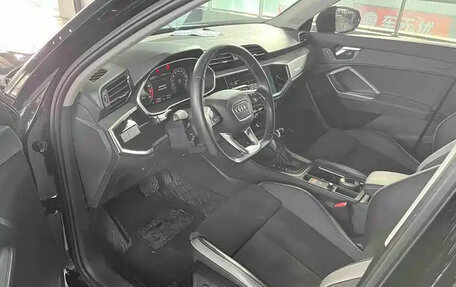 Audi Q3, 2022 год, 1 799 000 рублей, 9 фотография