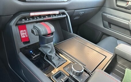 Toyota Sequoia, 2025 год, 13 799 000 рублей, 13 фотография