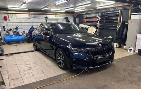 BMW 5 серия, 2024 год, 7 000 000 рублей, 5 фотография