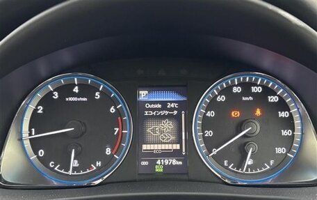 Toyota Harrier, 2017 год, 2 023 000 рублей, 12 фотография