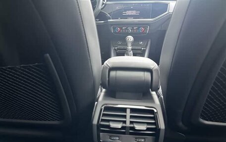 Audi Q3, 2022 год, 2 323 000 рублей, 13 фотография