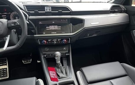 Audi Q3, 2022 год, 2 323 000 рублей, 12 фотография