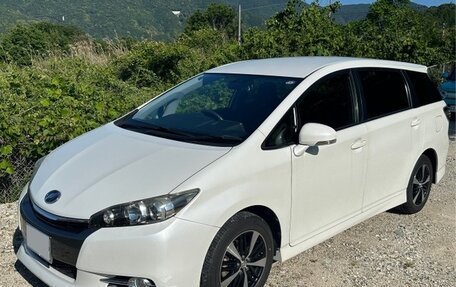 Toyota Wish II, 2014 год, 1 138 000 рублей, 1 фотография