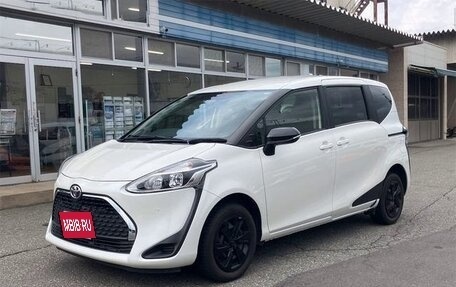 Toyota Sienta II, 2021 год, 1 147 000 рублей, 1 фотография