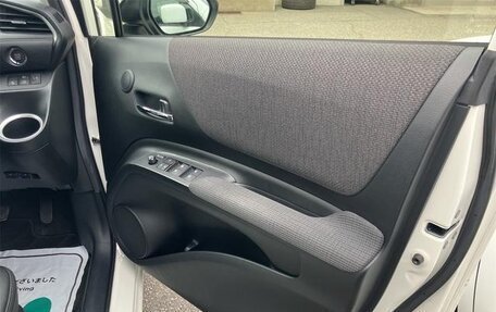 Toyota Sienta II, 2021 год, 1 147 000 рублей, 9 фотография