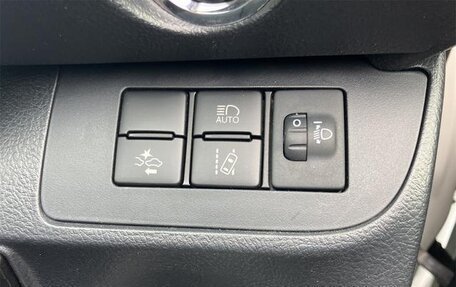 Toyota Sienta II, 2021 год, 1 147 000 рублей, 12 фотография