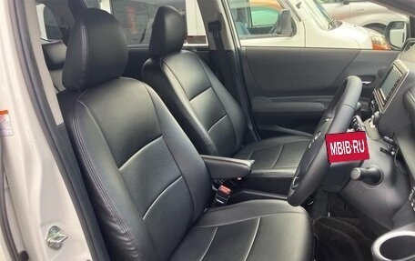 Toyota Sienta II, 2021 год, 1 147 000 рублей, 14 фотография