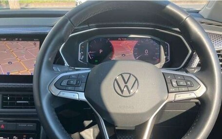 Volkswagen T-Cross I, 2023 год, 1 298 000 рублей, 9 фотография