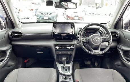 Toyota Yaris Cross, 2021 год, 1 496 000 рублей, 12 фотография