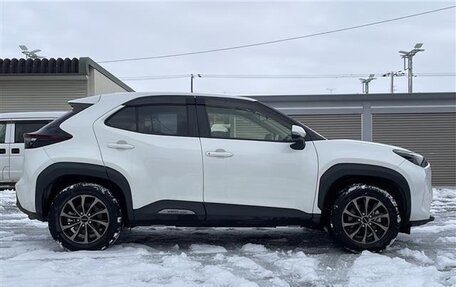 Toyota Yaris Cross, 2021 год, 1 496 000 рублей, 4 фотография