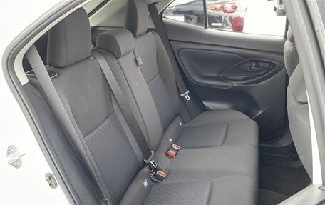 Toyota Yaris Cross, 2021 год, 1 496 000 рублей, 20 фотография