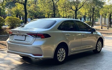 Toyota Corolla, 2021 год, 1 245 000 рублей, 6 фотография