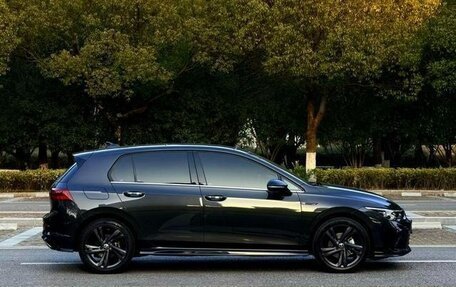 Volkswagen Golf VIII, 2022 год, 1 590 002 рублей, 3 фотография