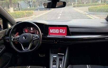 Volkswagen Golf VIII, 2022 год, 1 590 002 рублей, 10 фотография