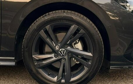 Volkswagen Golf VIII, 2022 год, 1 590 002 рублей, 12 фотография