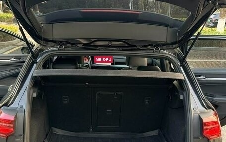 Volkswagen Golf VIII, 2022 год, 1 590 002 рублей, 11 фотография
