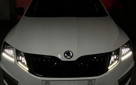 Skoda Octavia, 2019 год, 1 890 000 рублей, 4 фотография