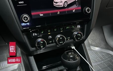 Skoda Octavia, 2019 год, 1 890 000 рублей, 9 фотография