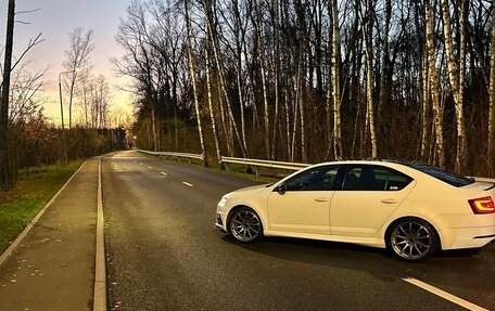 Skoda Octavia, 2019 год, 1 890 000 рублей, 17 фотография