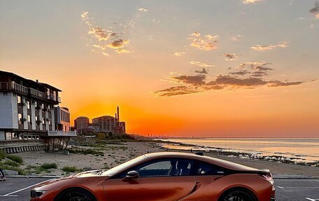 BMW i8 I рестайлинг, 2019 год, 9 500 000 рублей, 1 фотография