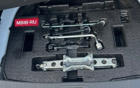 Toyota Corolla, 2021 год, 2 300 000 рублей, 17 фотография