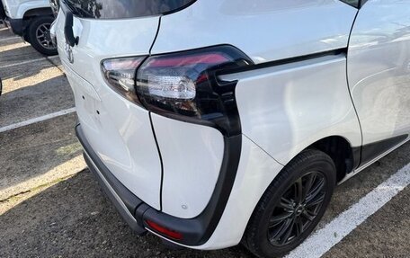 Toyota Sienta II, 2018 год, 1 078 689 рублей, 3 фотография