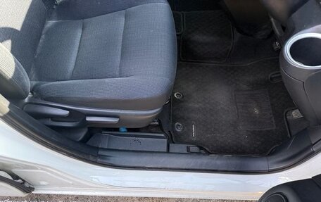 Toyota Sienta II, 2018 год, 1 078 689 рублей, 16 фотография