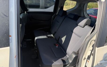 Toyota Sienta II, 2018 год, 1 078 689 рублей, 35 фотография