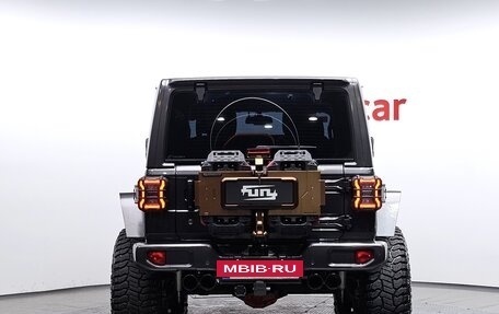 Jeep Wrangler, 2019 год, 5 930 000 рублей, 4 фотография