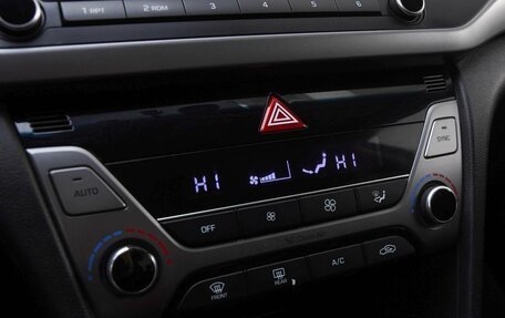 Hyundai Elantra VI рестайлинг, 2016 год, 1 099 000 рублей, 15 фотография