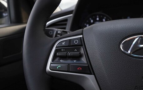 Hyundai Elantra VI рестайлинг, 2016 год, 1 099 000 рублей, 17 фотография