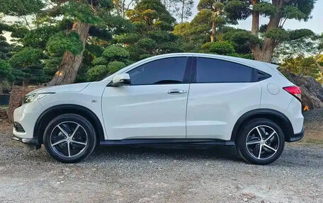 Honda Vezel, 2022 год, 1 499 999 рублей, 4 фотография