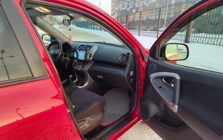 Toyota RAV4, 2005 год, 1 150 000 рублей, 13 фотография