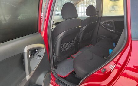 Toyota RAV4, 2005 год, 1 150 000 рублей, 12 фотография