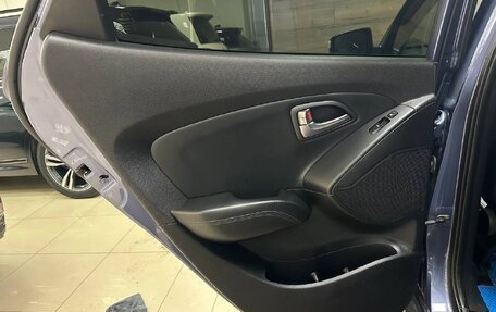 Hyundai ix35 I рестайлинг, 2013 год, 1 370 000 рублей, 30 фотография