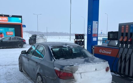 BMW 5 серия, 2004 год, 1 100 000 рублей, 2 фотография