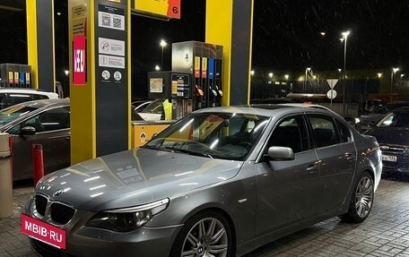BMW 5 серия, 2004 год, 1 100 000 рублей, 8 фотография