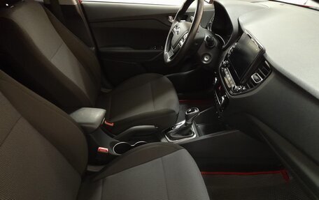 Hyundai Solaris II рестайлинг, 2021 год, 1 599 000 рублей, 13 фотография