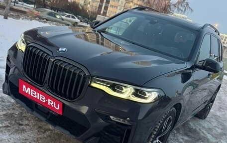 BMW X7, 2021 год, 10 500 000 рублей, 3 фотография