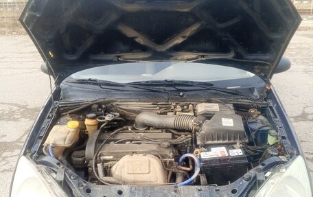 Ford Focus IV, 2001 год, 420 000 рублей, 10 фотография