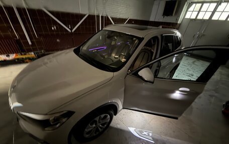 BMW X1, 2022 год, 4 000 000 рублей, 38 фотография